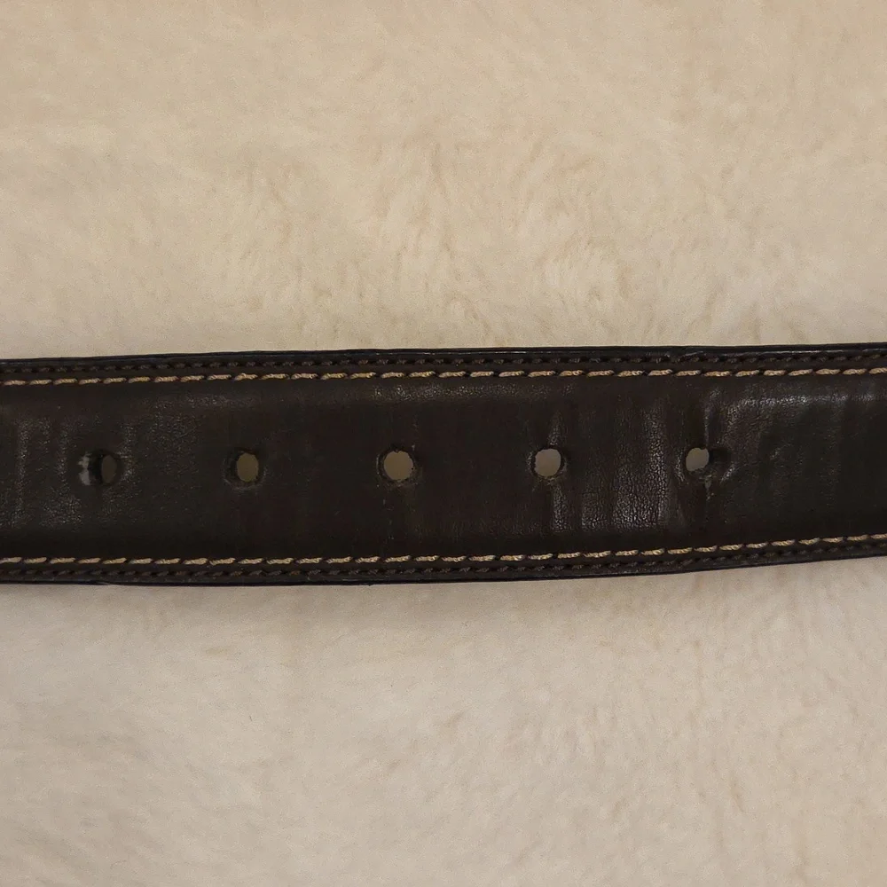 Nautica reversible belt